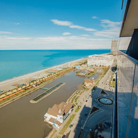 Orbi City Center Sea View Aparthotel Batumi Exterior foto