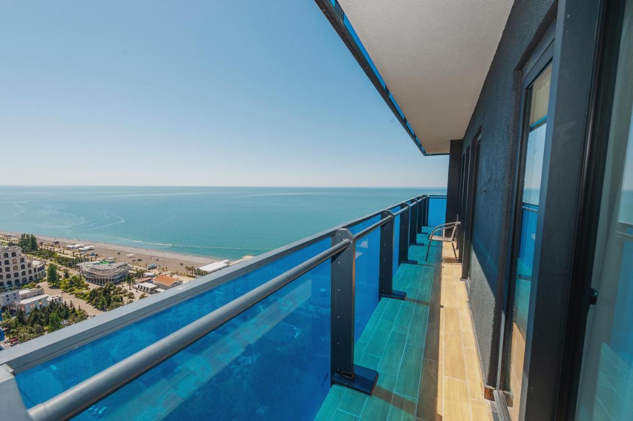 Orbi City Center Sea View Aparthotel Batumi Exterior foto