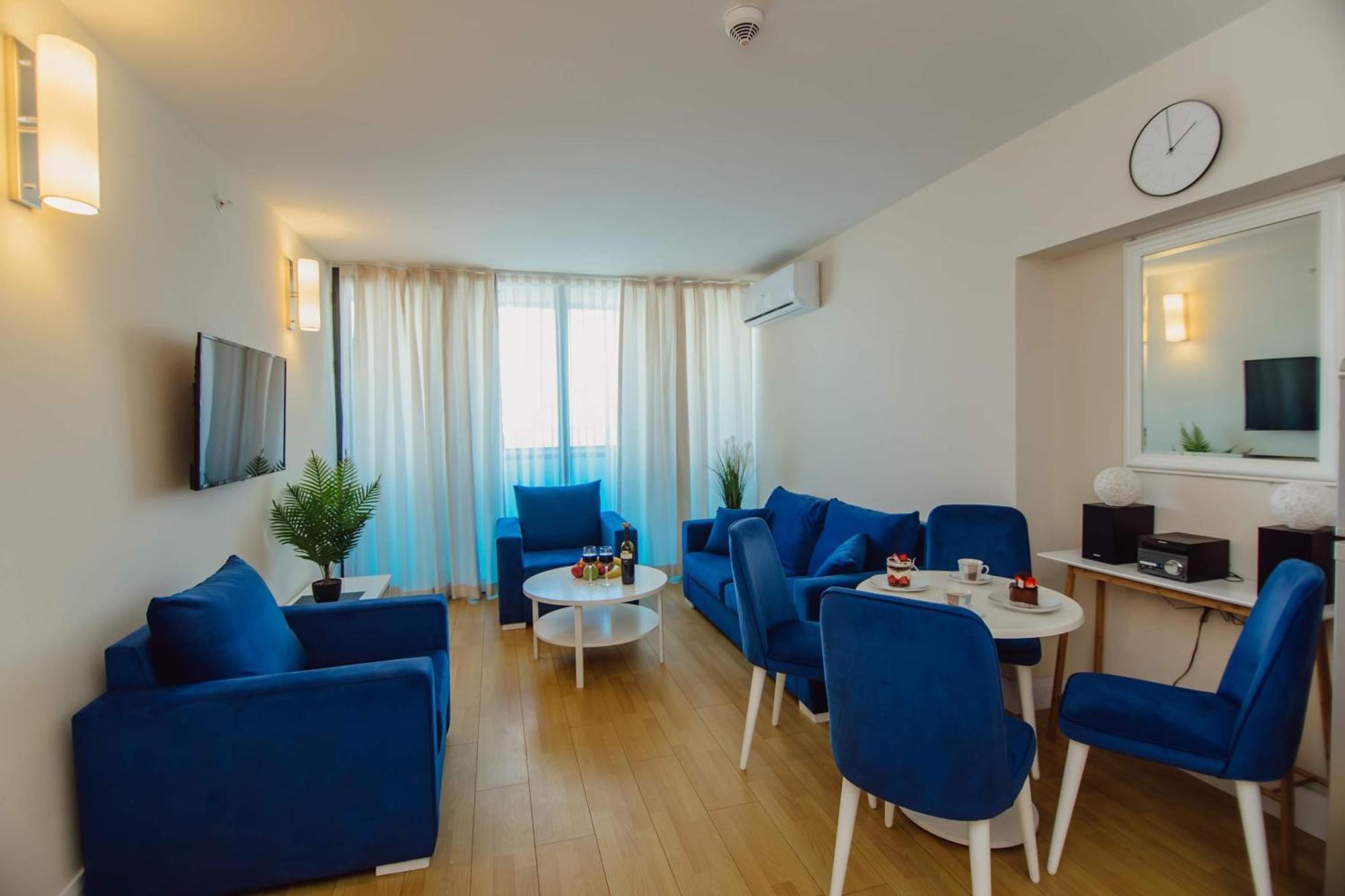 Orbi City Center Sea View Aparthotel Batumi Exterior foto