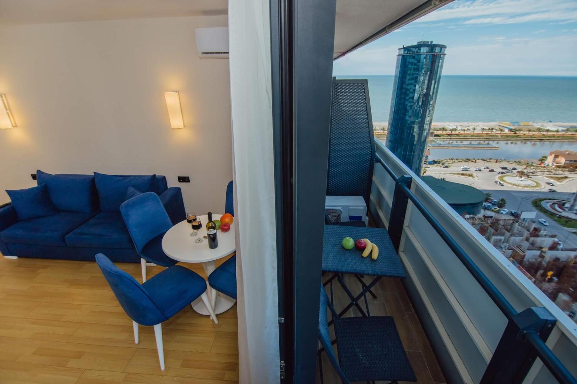 Orbi City Center Sea View Aparthotel Batumi Exterior foto