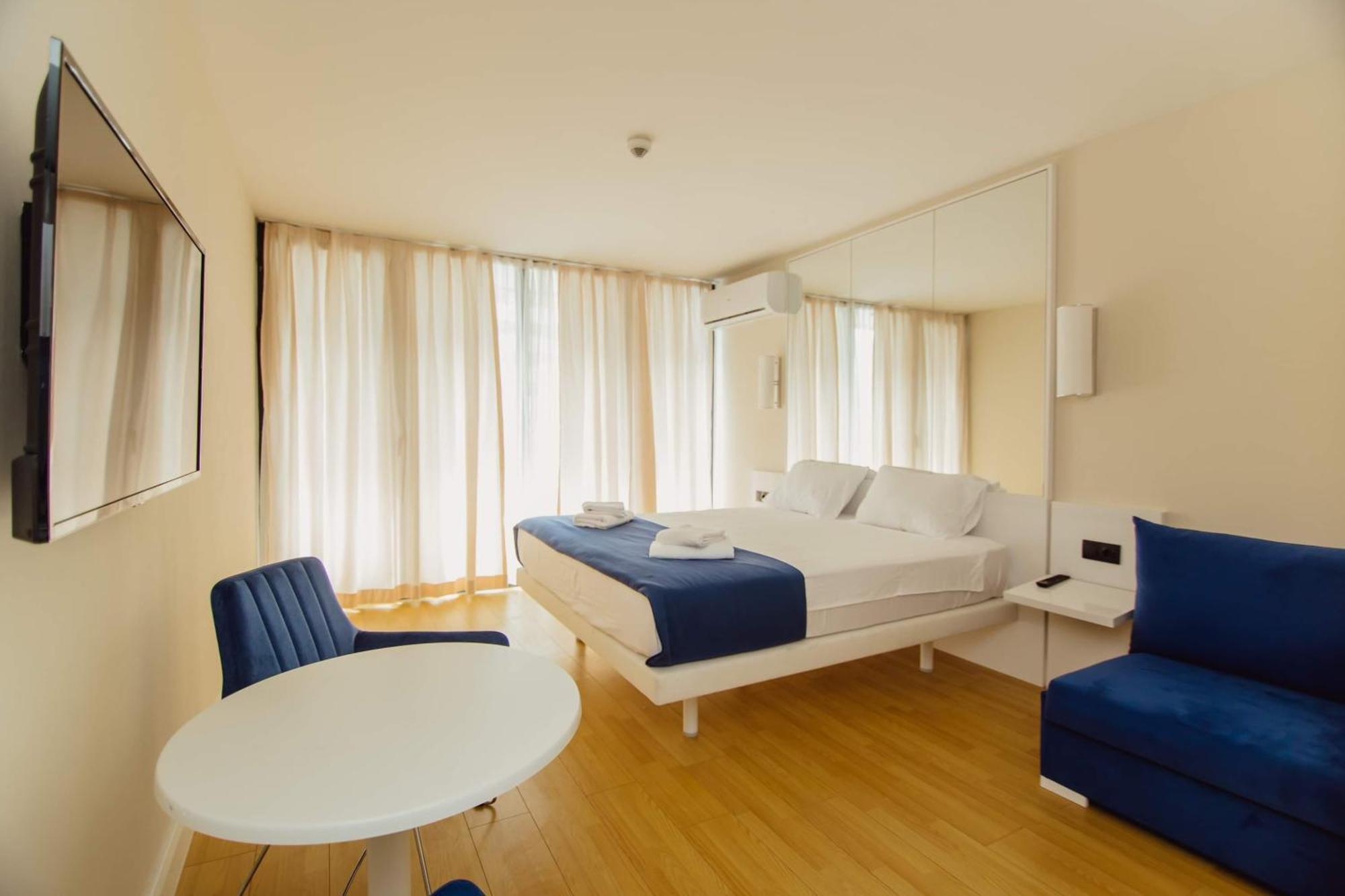 Orbi City Center Sea View Aparthotel Batumi Exterior foto